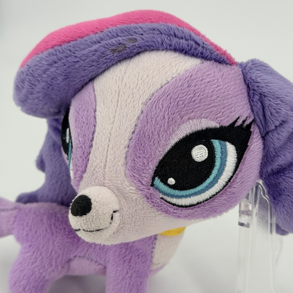 Hasbro Littlest Pet Shop Zoe Trent Dog 6" Plush Pet Figure (Hard to Find) - Picture 2 of 6